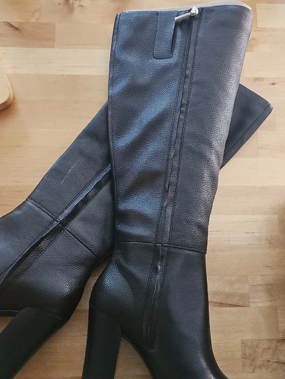 Classic Black Leather Women’s Knee Boot - Elegant Block Heel
